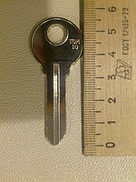 TOM 1